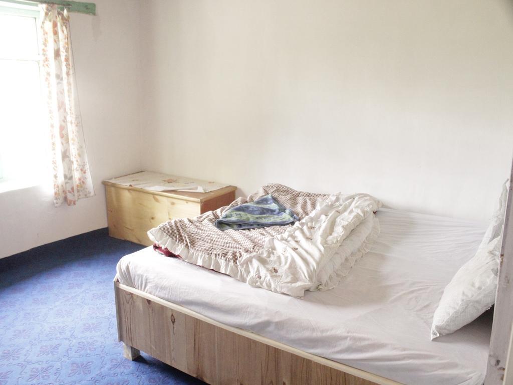 Tsetan Guest House Leh Buitenkant foto